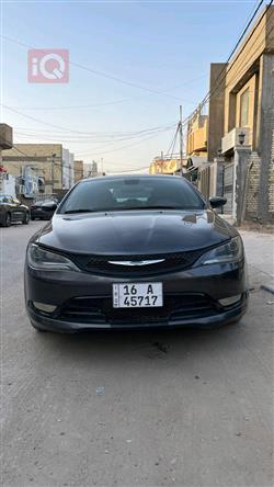 Chrysler 200